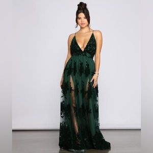 Floral Hunter Green Lowcut Maxi Velvet Windsor Dress
